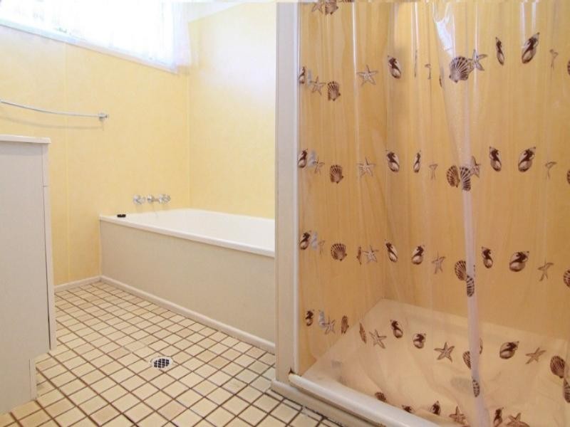 300 Goombungee Road, Harlaxton QLD 4350