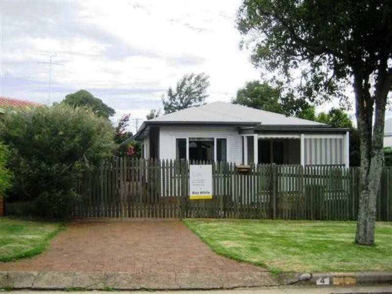 4 Kent Street, East Toowoomba QLD 4350