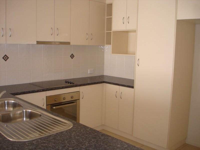 Kearneys Spring QLD 4350