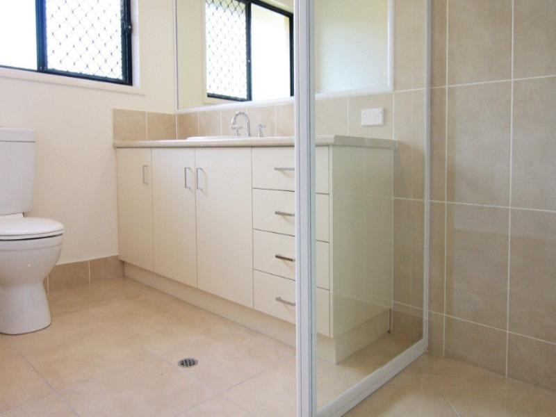16 Beardsworth Court, Middle Ridge QLD 4350