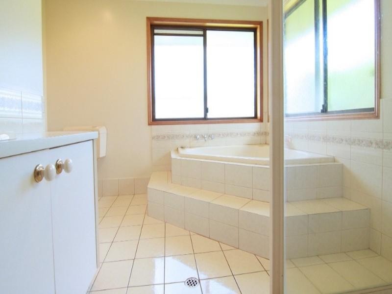 19 Falconer Court, Rangeville QLD 4350