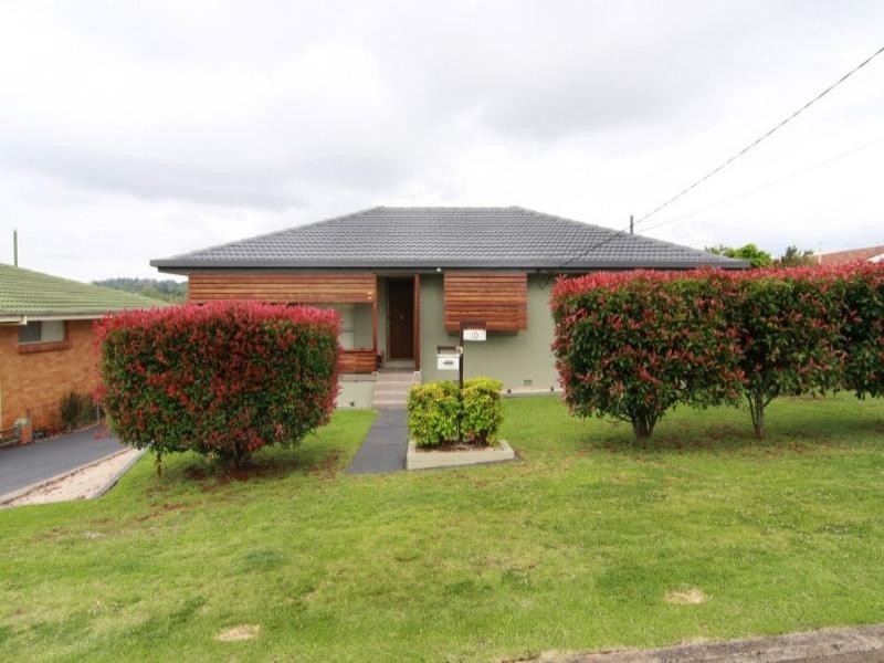 10 Diosma Street, Centenary Heights QLD 4350