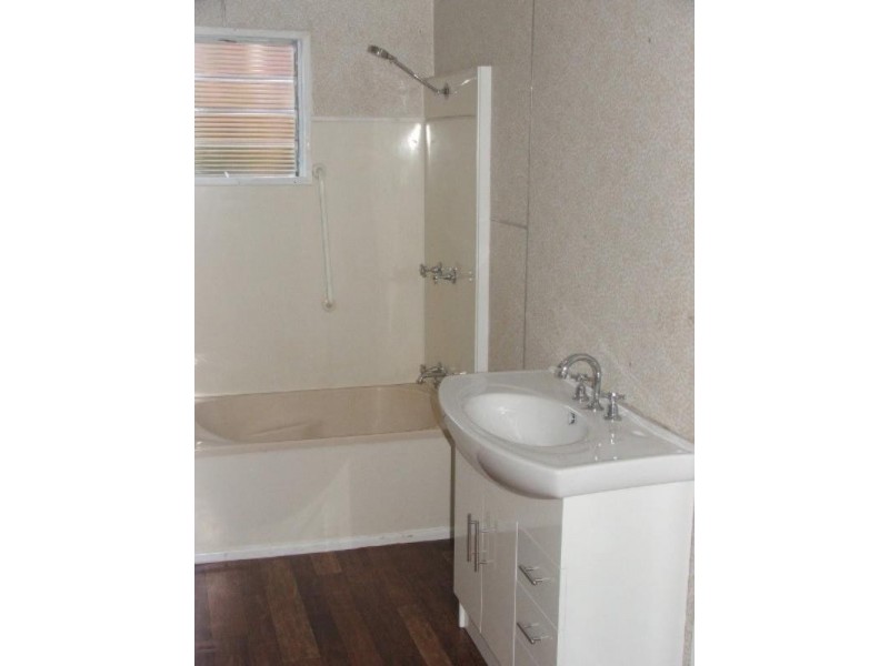 4 Cecil Street, Toowoomba City QLD 4350