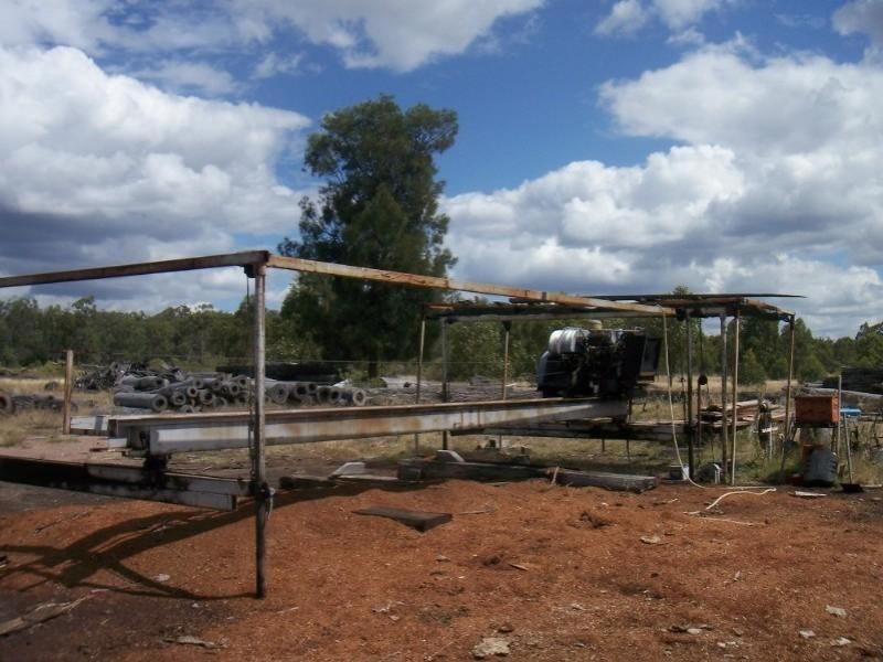 - Quemoi Road, Cecil Plains QLD 4407