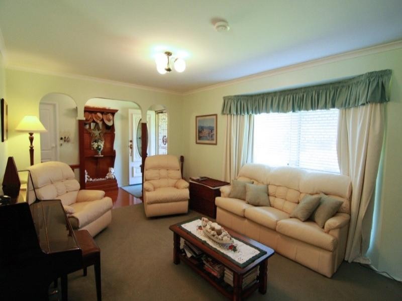 14 Nimrod Court, Wilsonton QLD 4350