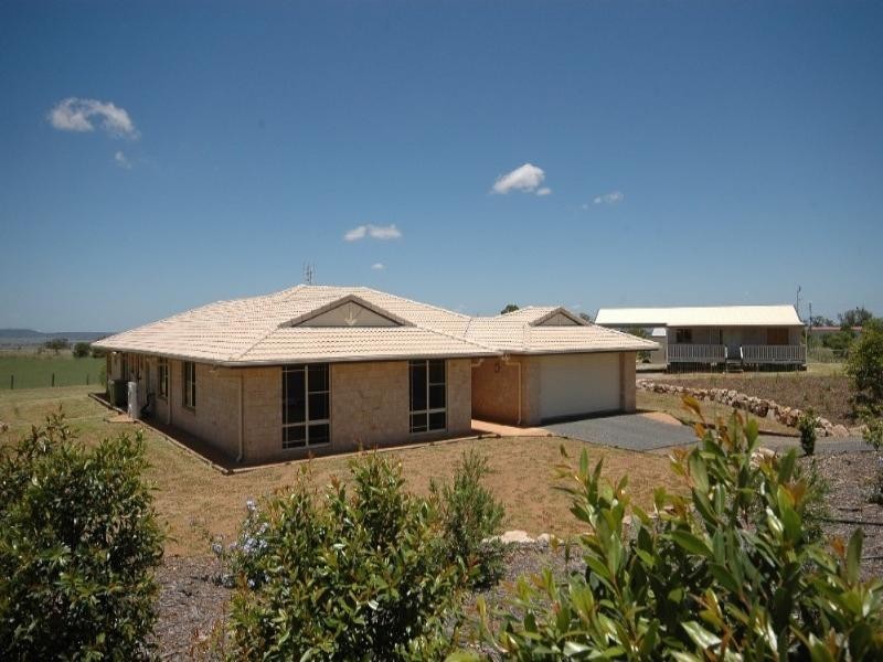 25 Stark Drive, Toowoomba QLD 4350