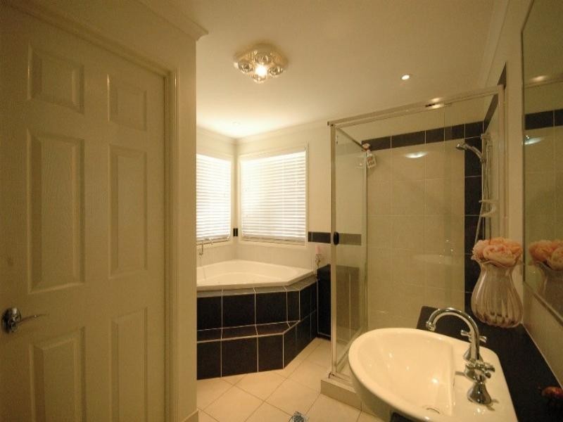 25 Stark Drive, Toowoomba QLD 4350