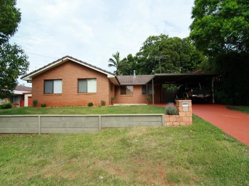 192 Tor Street, Wilsonton QLD 4350