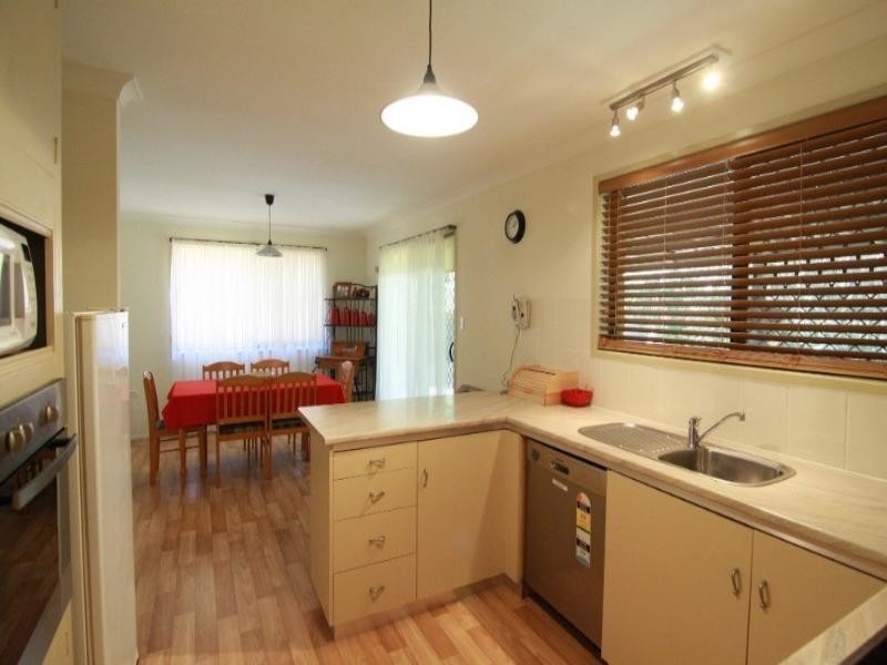 192 Tor Street, Wilsonton QLD 4350