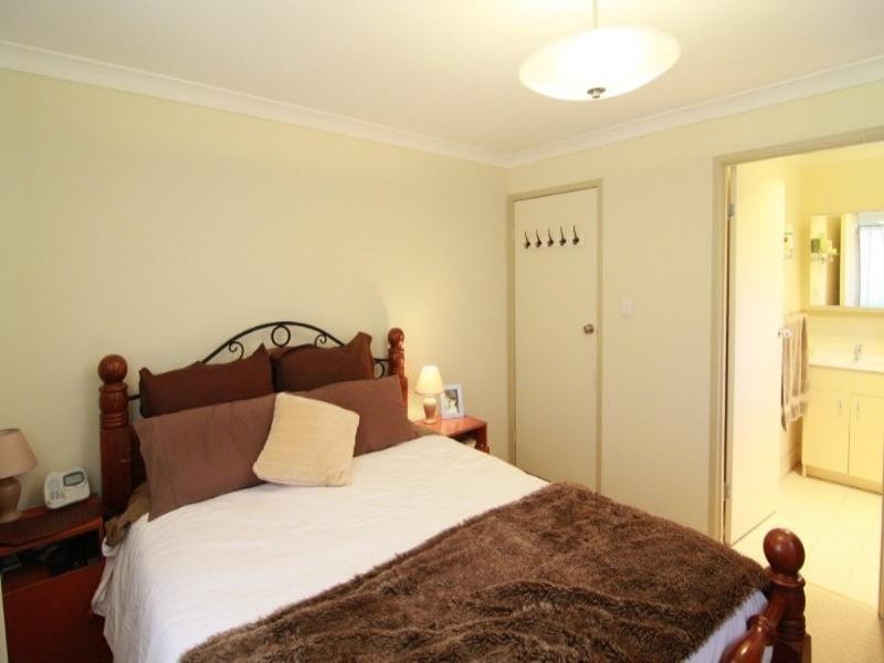192 Tor Street, Wilsonton QLD 4350