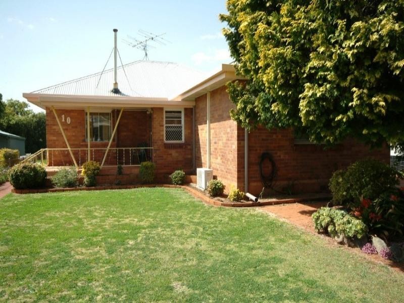 10 Ranfurley Street, Newtown QLD 4350