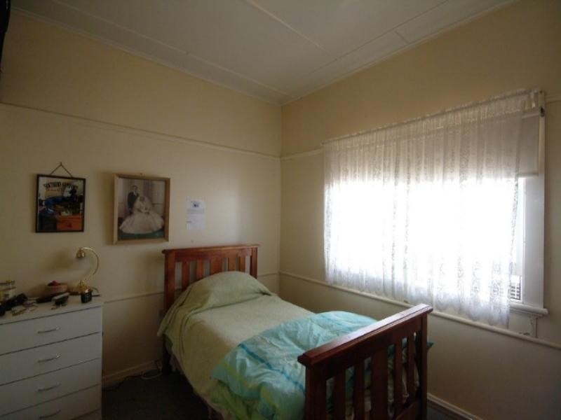 10 Ranfurley Street, Newtown QLD 4350