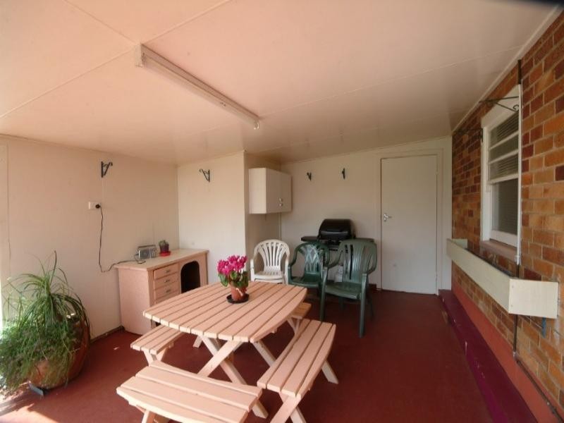 10 Ranfurley Street, Newtown QLD 4350