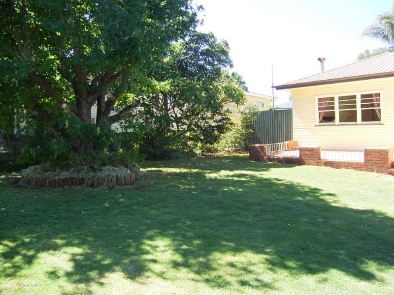 28 James Street, Rangeville QLD 4350