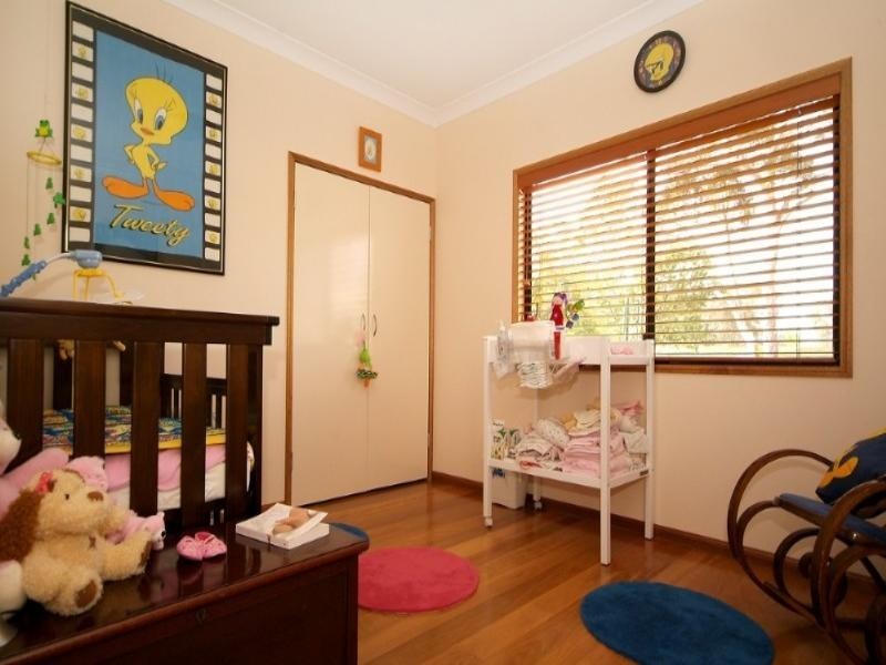 30 Dippel Street, Middle Ridge QLD 4350