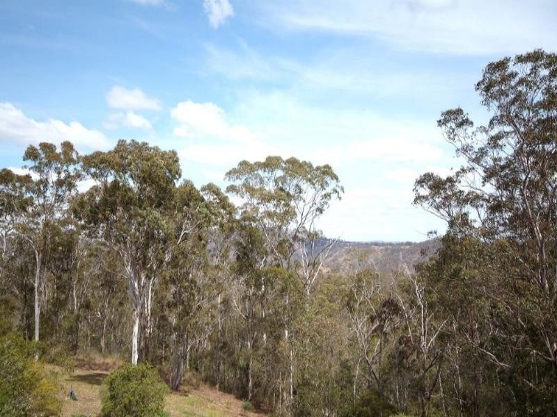 30 Dippel Street, Middle Ridge QLD 4350