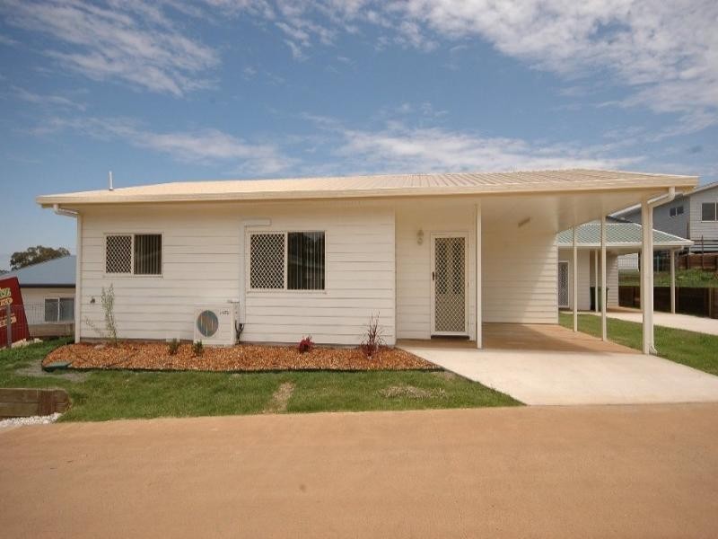 240/530 Bridge Street, Wilsonton QLD 4350