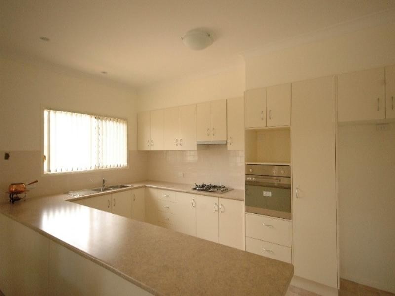 240/530 Bridge Street, Wilsonton QLD 4350