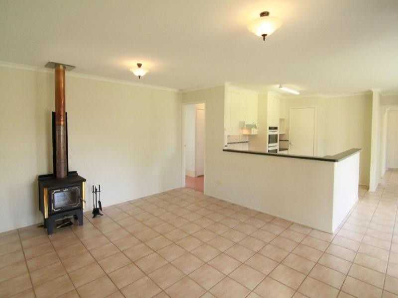 8 Robindale Drive, Darling Heights QLD 4350