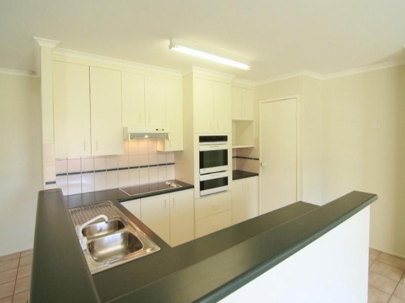 8 Robindale Drive, Darling Heights QLD 4350