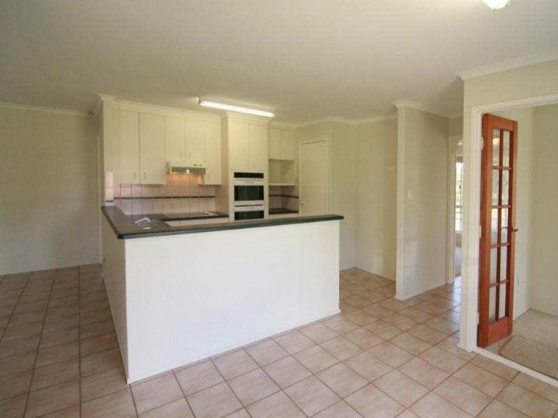 8 Robindale Drive, Darling Heights QLD 4350