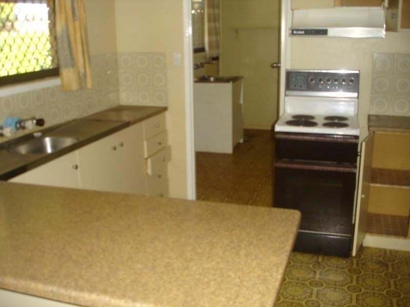 14 Elliot Street, Kearneys Spring QLD 4350