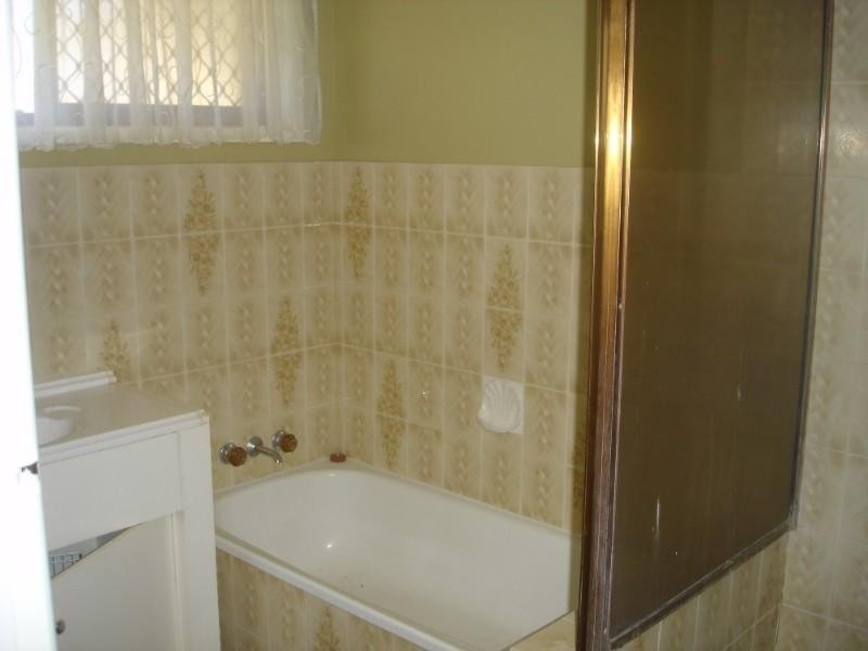 14 Elliot Street, Kearneys Spring QLD 4350