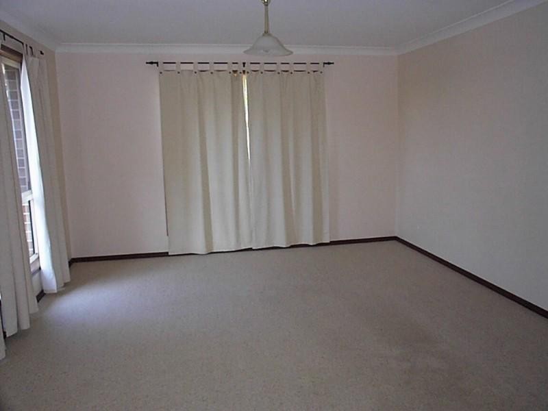 2 Petunia Court, Middle Ridge QLD 4350