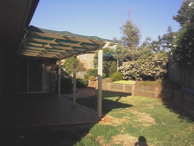 2 Petunia Court, Middle Ridge QLD 4350