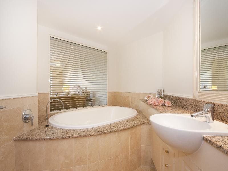 308/2a Herries Street, East Toowoomba QLD 4350