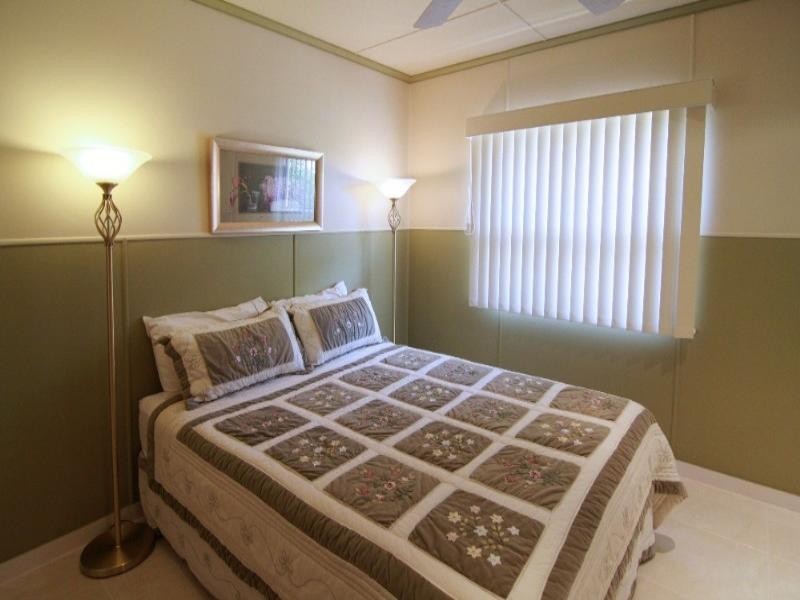 16 Gladstone Street, Newtown QLD 4350