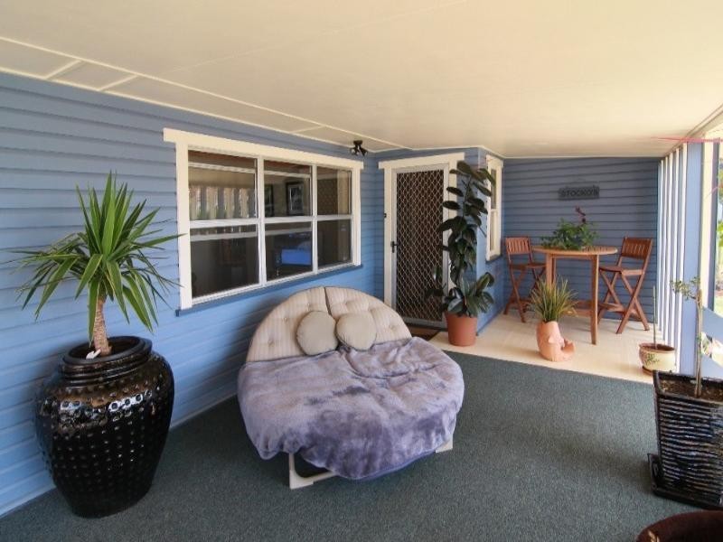 16 Gladstone Street, Newtown QLD 4350