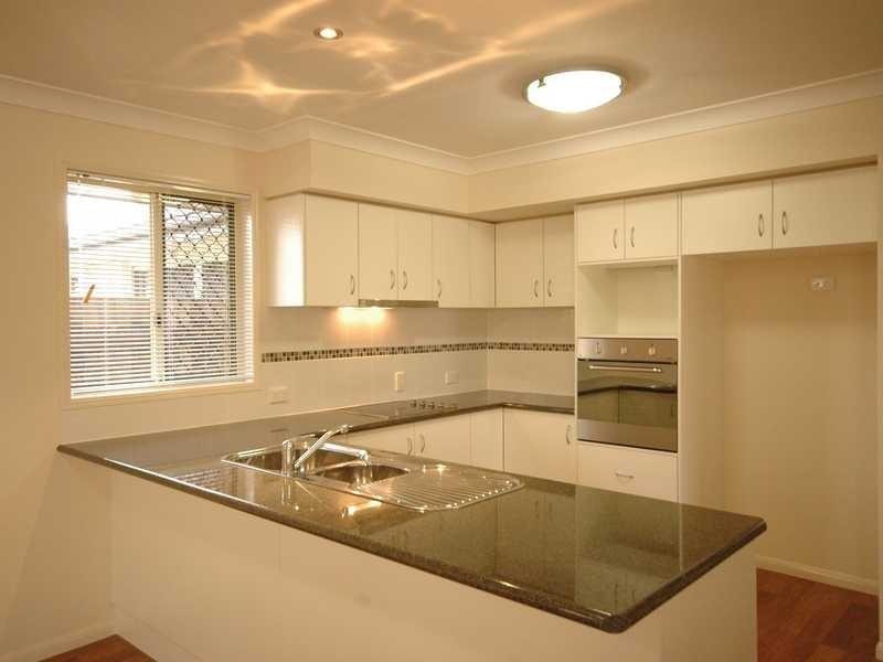 1/8 Barambah Drive, Glenvale QLD 4350