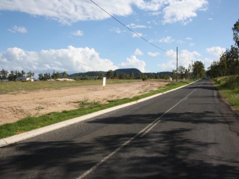 Withcott QLD 4352