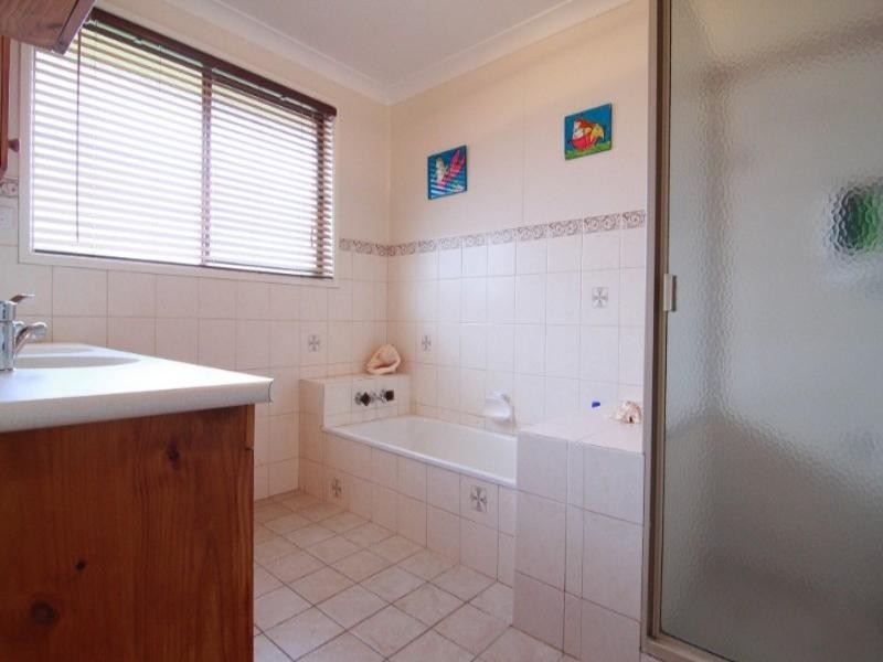 17 Oak Court, Rangeville QLD 4350