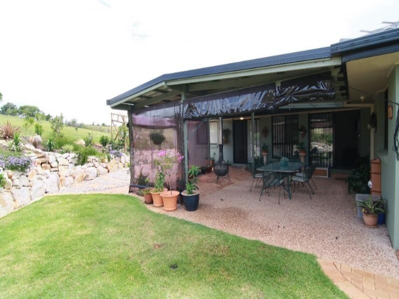 22 Federation Drive, Highfields QLD 4352