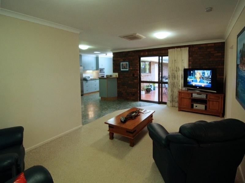 10 Camellia Court, Darling Heights QLD 4350