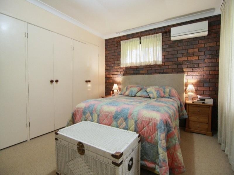 10 Camellia Court, Darling Heights QLD 4350