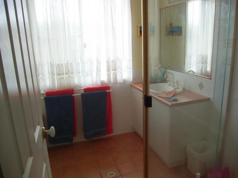 614 Hume Street, Middle Ridge QLD 4350