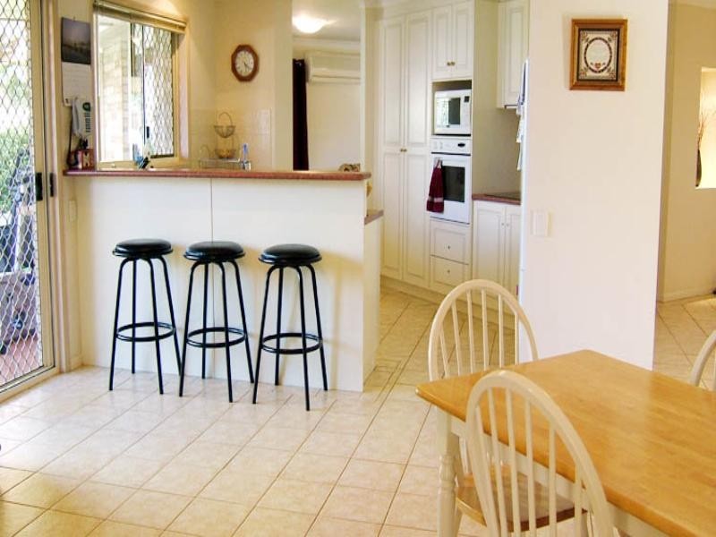 17 Elvery Court, Middle Ridge QLD 4350