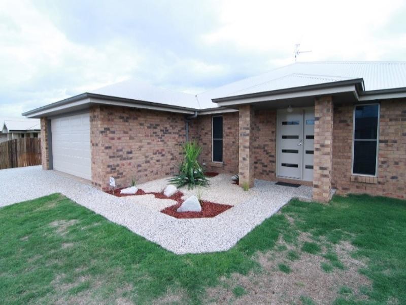19 Ashford Drive, Wyreema QLD 4352