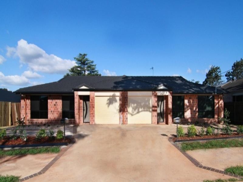 1/4 Boxall Street, Newtown QLD 4350