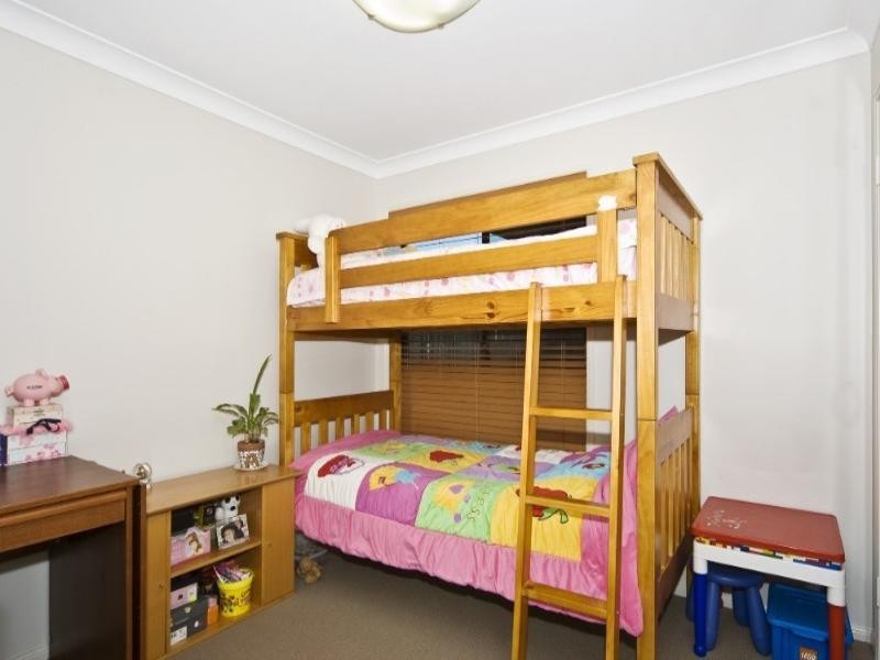 1&2/14 Sambar Court, Kearneys Spring QLD 4350