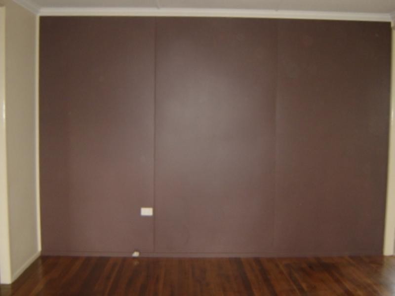 4 Hillside Street, Newtown QLD 4350