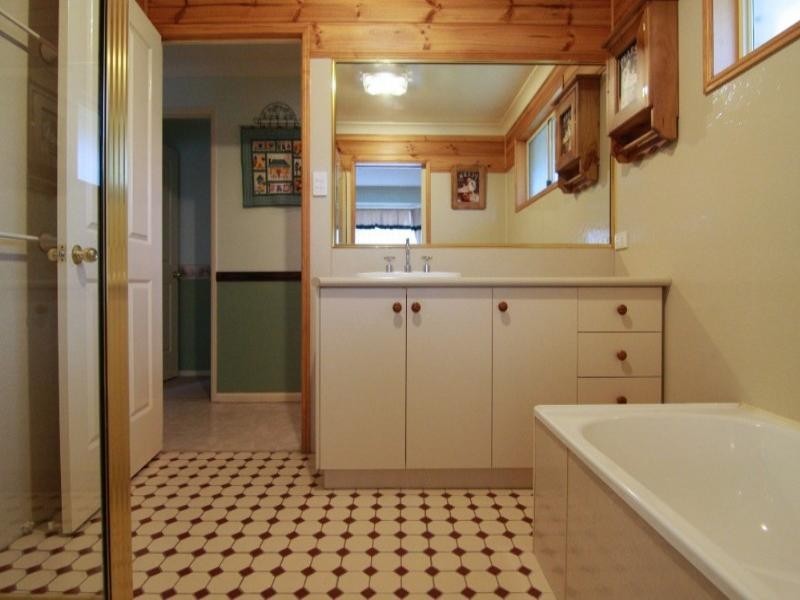 74 Wandin Road, Withcott QLD 4352