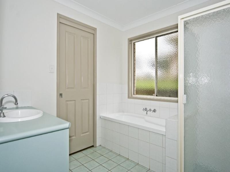 74 Glenvale Road, Harristown QLD 4350