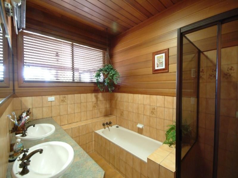 139 Preston Boundary Road, Preston QLD 4352