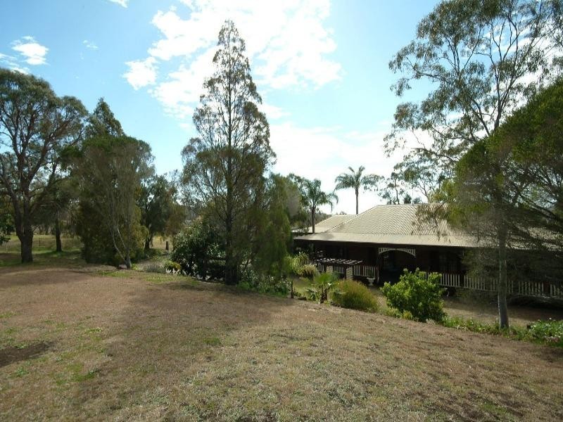 139 Preston Boundary Road, Preston QLD 4352