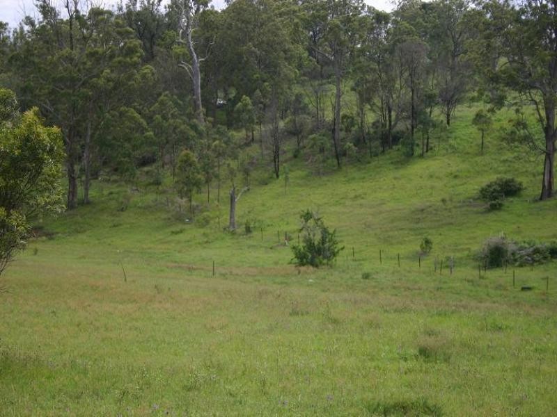 50 Recreation Reserve Road, Highfields QLD 4352