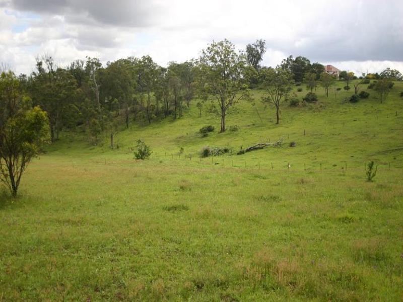 50 Recreation Reserve Road, Highfields QLD 4352